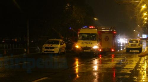 TVR a filmat un alt accident în care a fost implicat un polițist din coloana oficială a lui Oprea, dar nu a difuzat imaginile