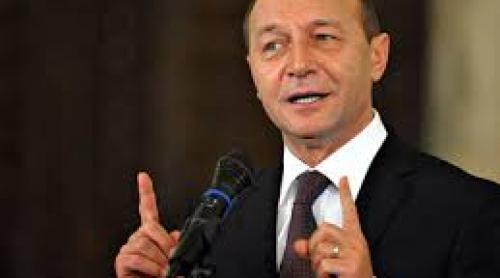 Basescu: consultarea societatii civile e neconstitutionala
