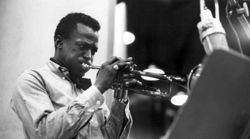 BBC: Miles Davis, cel mai bun artist de jazz din toate timpurile. Cine mai e în Top 10?