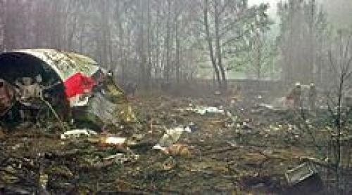 Polonia deschide o nouă anchetă în cazul accidentului aviatic de la Smolensk