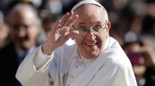 Papa Francisc: Nu trebuie să ne sperie o relație dintre un papă și o femeie, doar să nu fie de natură sexuală