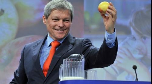 Acuze la adresa lui Cioloș: Dvs., premierul României, ați ales să serviți interesele unor bancheri străini