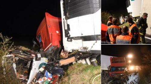 TRAGEDIE ÎN FRANȚA: Un microbuz s-a ciocnit frontal cu un camion. Toți pasagerii au murit (VIDEO)
