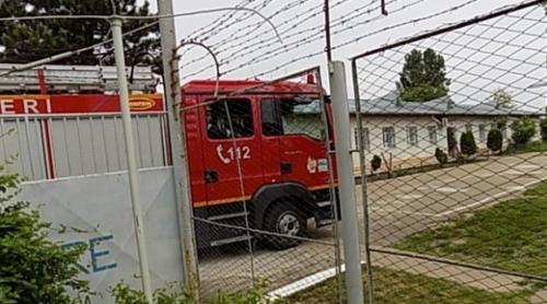 Incendiu la Penitenciarul Craiova, în zona de maximă securitate. Doi deținuți au fost răniți
