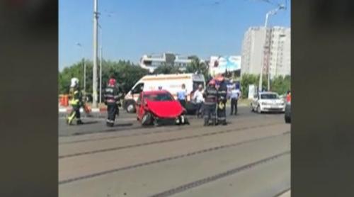Accident grav pe Podul Băneasa. Circulația tramvaiului 5, BLOCATĂ pe ambele sensuri