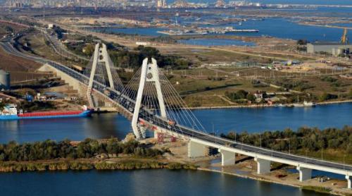Restricţiile pe podul de la Agigea, menţinute până la 1 septembrie