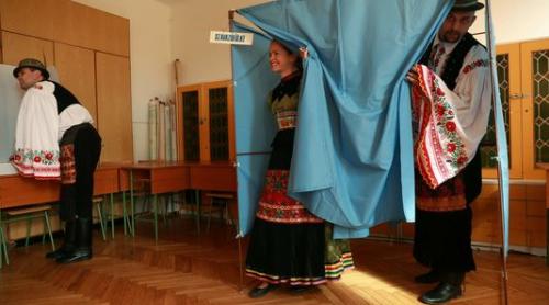 REFERENDUM în Ungaria: Prezenţa la urne, sub 50%. Votanţii au spus NU cotelor de refugiaţi