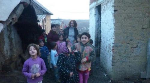 Un neamț se dedică copiilor rromi din România: N-am făcut în viața mea ceva mai util