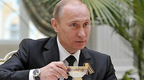 Mâncaţi ca Putin! Kremlinul îşi face supermarket online