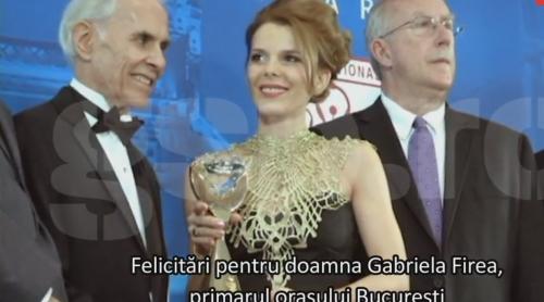 Vrăbi a lui Secureanu, la Londra, prezentată drept Gabriela Firea! (video)