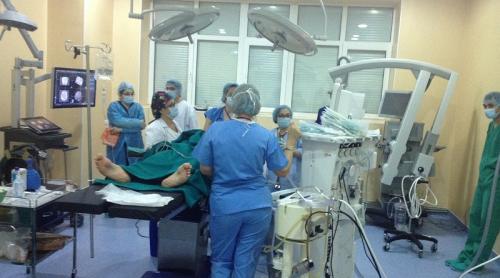 Apelul disperat al unui neurochirurg de la Spitalul Colentina: Doi pacienţi sunt condamnaţi la moarte!