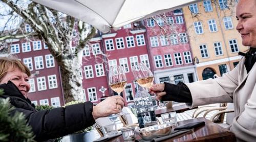 Danemarca va renunța la vaccinarea împotriva Covid începând din primăvară