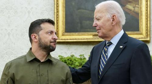 Biden îl va primi marți pe președintele ucrainean Zelensky la Casa Albă