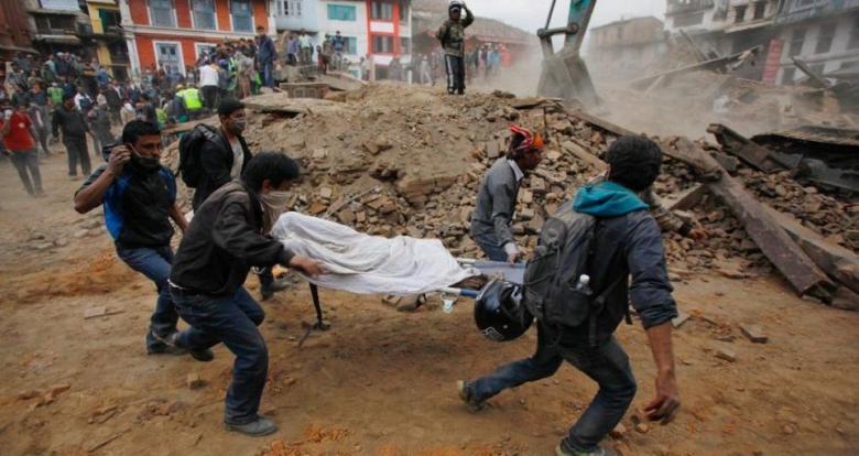 Ultimul bilanț al tragediei din Nepal este crunt: 4.310 morți și aproape 8.000 de răniți! 