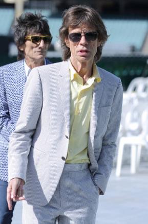 Mick Jagger si Ronnie Wood, cantec pentru Nepal