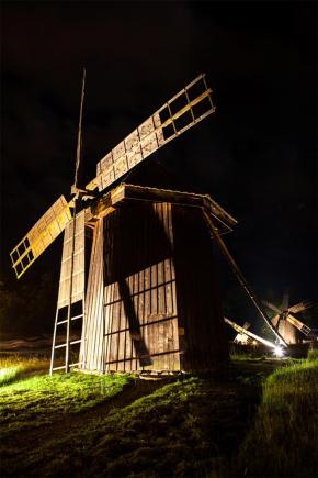 Petrecere la lumina opaiţelor la Muzeul Astra din Sibiu Petrecere la lumina opaiţelor la Muzeul Astra din Sibiu