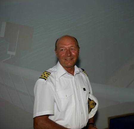 Lovitură pentru Băsescu. Se redeschide dosarul spălării de bani Lovitură pentru Băsescu. Se redeschide dosarul spălării de bani