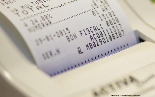 Bonul fiscal pentru bacșiș, OBLIGATORIU începând de azi. Amenzi uriaşe pentru bacşişul nedeclarat Bonul fiscal pentru bacșiș, OBLIGATORIU începând de azi. Amenzi uriaşe pentru bacşişul nedeclarat