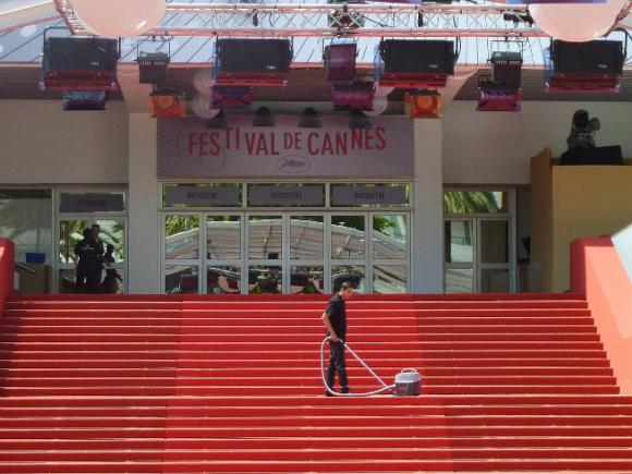 O echipă de liceeni a realizat un film care a fost selectat la Festivalul de la Cannes