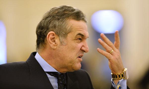 Cum il intalnea zilnic Becali pe Benjamin Franklin Cum il intalnea zilnic Becali pe Benjamin Franklin