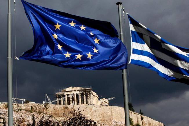 În lipsă de bani, Grecia aplică formula ”Te iubesc în felul meu” În lipsă de bani, Grecia aplică formula ”Te iubesc în felul meu”
