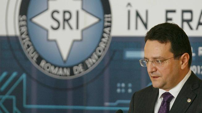 Români din SUA îi solicită lui Iohannis să nu-l trimită ambasador la Washington pe George Maior Români din SUA îi solicită lui Iohannis să nu-l trimită ambasador la Washington pe George Maior