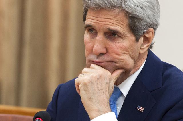 John Kerry, secretarul de Stat al SUA, a fost spitalizat la Geneva. Ce a păţit din cauza bicicletei