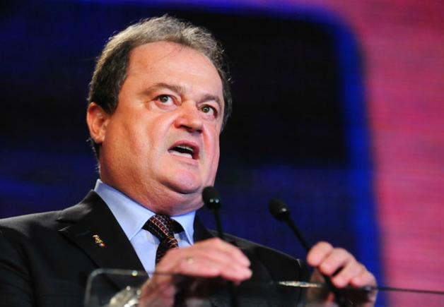 Liberalii îşi arată muşchii după votul Şova. Liberalii îşi arată muşchii după votul Şova.