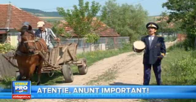 Dorel, TELEFONIA MOBILĂ A SATULUI! Mesajele primariei, transmise comunității prin viu grai (VIDEO) Dorel, TELEFONIA MOBILĂ A SATULUI! Mesajele primariei, transmise comunității prin viu grai (VIDEO)