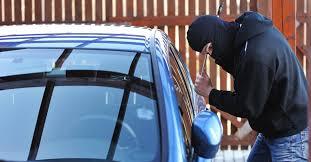 TOPUL primelor CINCI METODE prin care hoţii te lasă fără maşină. Cum să nu pici în plasa INFRACTORILOR TOPUL primelor CINCI METODE prin care hoţii te lasă fără maşină. Cum să nu pici în plasa INFRACTORILOR