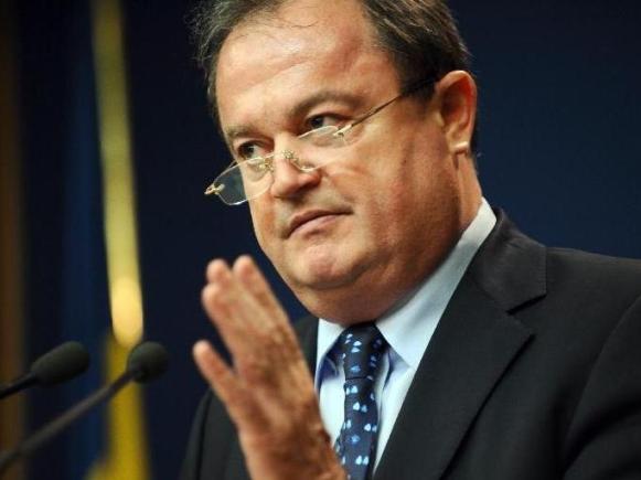 Dezolare în tabăra Opoziţiei: Matematic, nu avem suficiente voturi pentru a dărâma Guvernul Dezolare în tabăra Opoziţiei: Matematic, nu avem suficiente voturi pentru a dărâma Guvernul