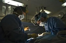 Un tânăr sud-african, beneficiarul primei grefe de penis reuşite, va fi tată până la sfărşitul anului Un tânăr sud-african, beneficiarul primei grefe de penis reuşite, va fi tată până la sfărşitul anului