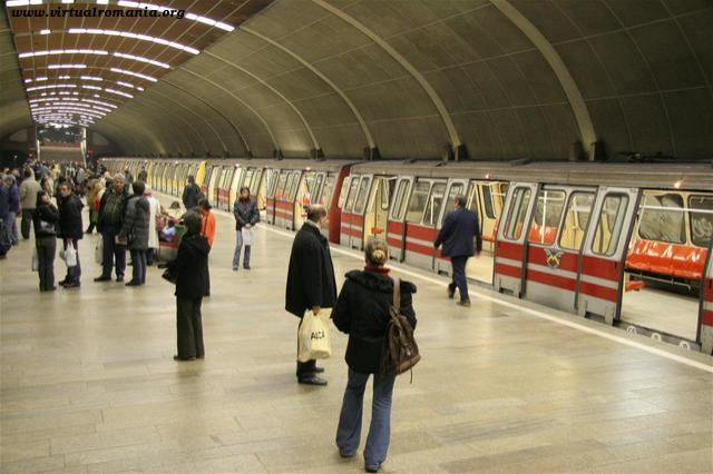 UPDATE VESTE BUNĂ! Staţia de metrou GARA de NORD, redeschisă circulaţiei.COLETUL SUSPEC, verificat de o ECHIPĂ PIROTEHNICĂ 
