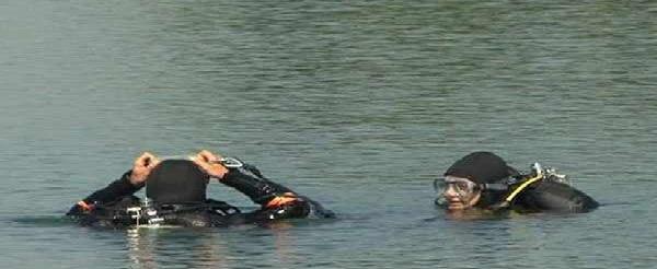 EXCLUSIV. Mărturii după tragedia petrecută pe lacul Snagov :„I s-a rupt gâtul, pe loc, din impact“ EXCLUSIV. Mărturii după tragedia petrecută pe lacul Snagov :„I s-a rupt gâtul, pe loc, din impact“