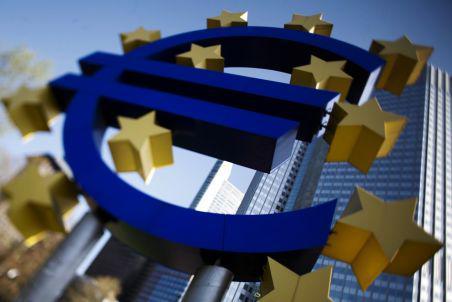 România mai are de plătit, în 2015, 53,9 milioane euro către Banca Mondială și Uniunea Europeană România mai are de plătit, în 2015, 53,9 milioane euro către Banca Mondială și Uniunea Europeană
