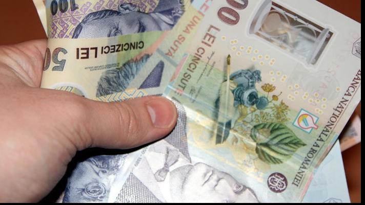 UNA CALDĂ, ALTA RECE. Schimbări importante în buzunarele românilor din 1 IULIE UNA CALDĂ, ALTA RECE. Schimbări importante în buzunarele românilor din 1 IULIE