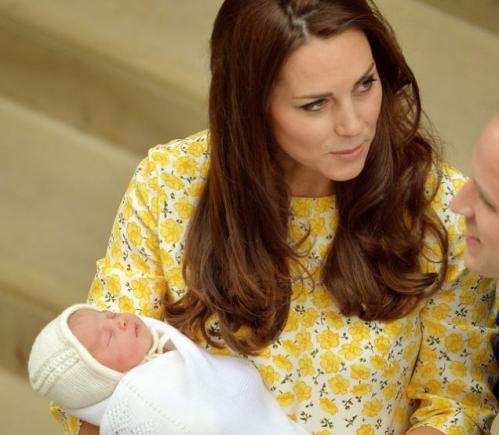 BOZEZ REGAL. Prințesa Charlotte a Marii Britanii va fi botezată duminică, cu apă din râul Iordan BOZEZ REGAL. Prințesa Charlotte a Marii Britanii va fi botezată duminică, cu apă din râul Iordan
