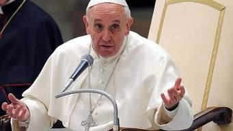 Papa Francisc nu vrea lideri pe viaţă în Biserică