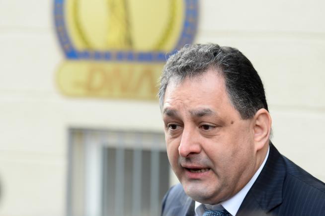Probleme la primăria lui Vanghelie. S-ar putea DIZOLVA şi consiliul local? Probleme la primăria lui Vanghelie. S-ar putea DIZOLVA şi consiliul local?