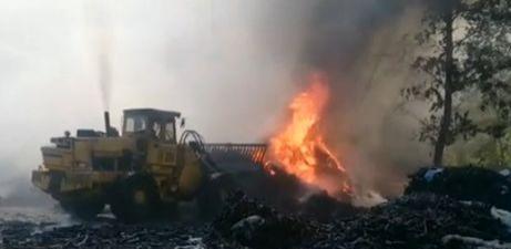 Incendiu DEVASTATOR la o fabrică din Hunedoara