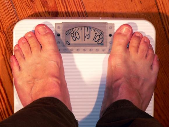 Atenţie la diete! Pierderea în greutate este percepută de corp ca pe o boală 
