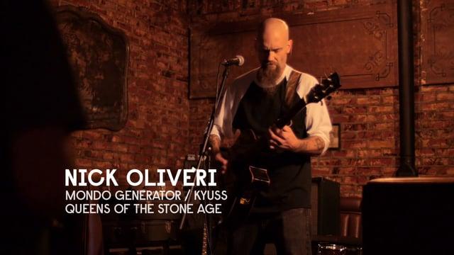 Nick Oliveri, de la Queens of the Stone Age, cântă la Bucureşti ! VIDEO