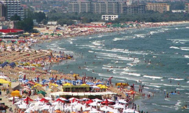 Fără număr, fără număr...Cât au cheltuit cei peste 130.000 turişti în cel mai aglomerat week-end de pe litoral 