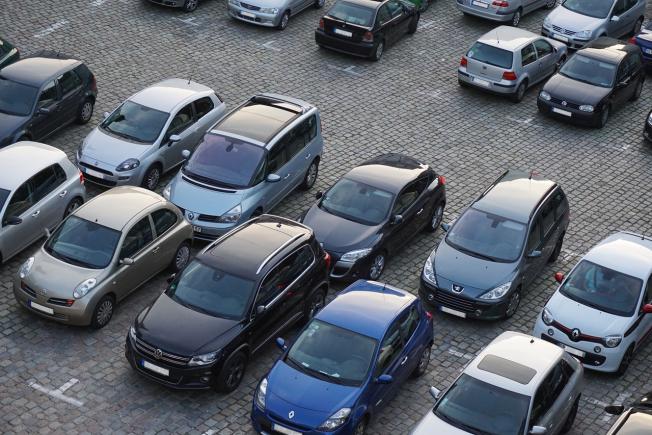 Piața auto în primele șase luni ale lui 2015:  înmatriculările la second-hand cresc cu 14%