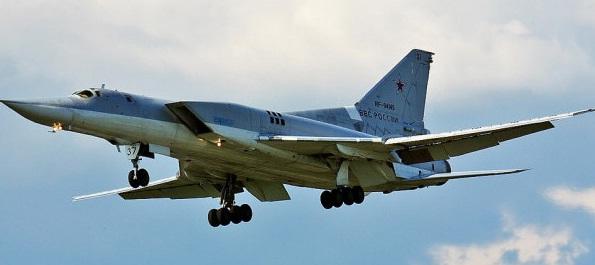 Rusia amplasează bombardiere strategice în Crimeea, împotriva bazei de la Deveselu