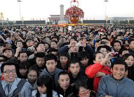 Chinezilor li se va permite să aibă câte doi copii. Beijingul îşi schimbă politica Chinezilor li se va permite să aibă câte doi copii. Beijingul îşi schimbă politica