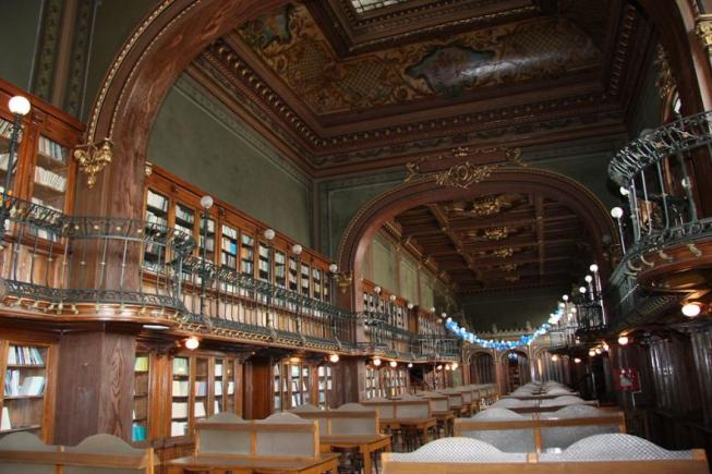 Cea mai frumoasă bibliotecă din lume este... biblioteca din Iaşi