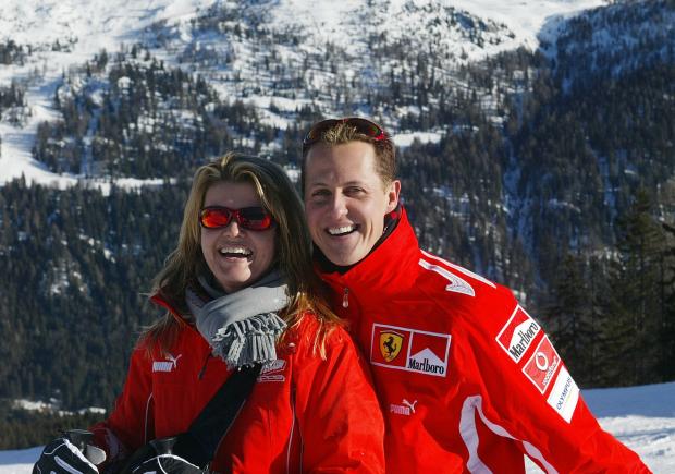 Michael Schumacher: 20 de ani de căsnicie, și nicio veste despre starea sănătății sale Michael Schumacher: 20 de ani de căsnicie, și nicio veste despre starea sănătății sale