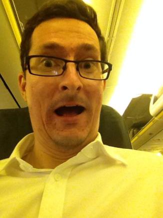 Sătul de chiriile exorbitante de la Londra, s-a mutat la Barcelona. Și face naveta 11 ore zilnic! Sătul de chiriile exorbitante de la Londra, s-a mutat la Barcelona. Și face naveta 11 ore zilnic!