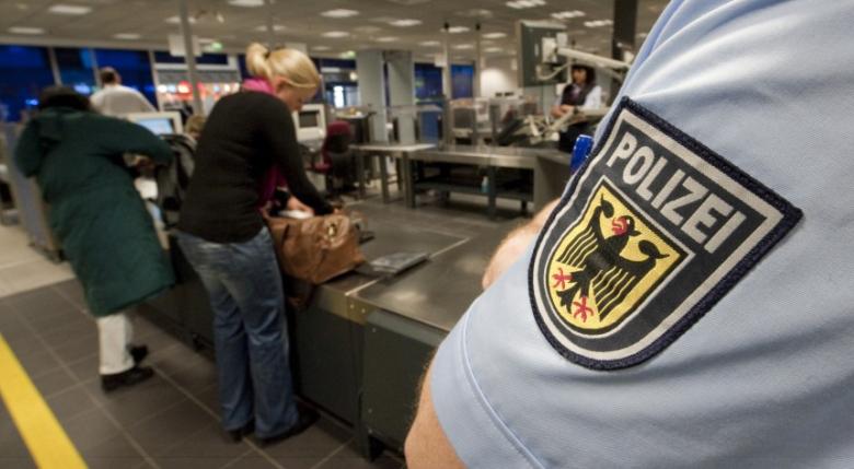N-ai plătit o amendă, nu te urci în avion. O româncă a pățit-o pe aeroportul din Munchen N-ai plătit o amendă, nu te urci în avion. O româncă a pățit-o pe aeroportul din Munchen